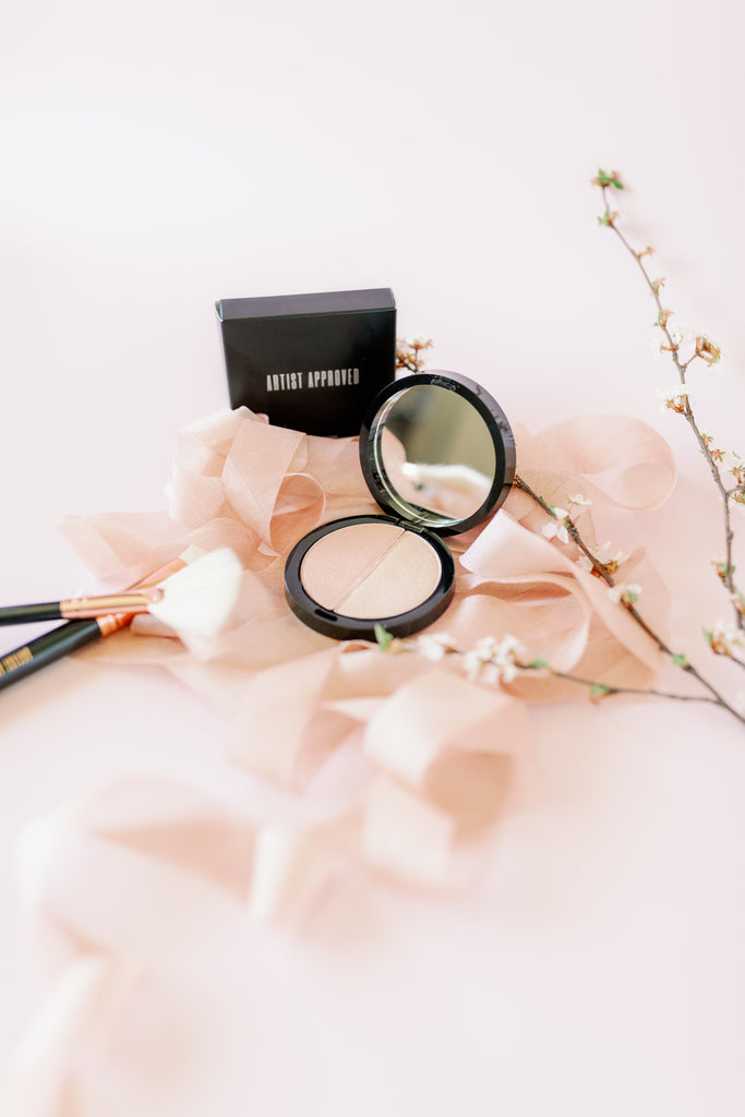 SHOWSTOPPER | PRESSED HIGHLIGHTER DUO